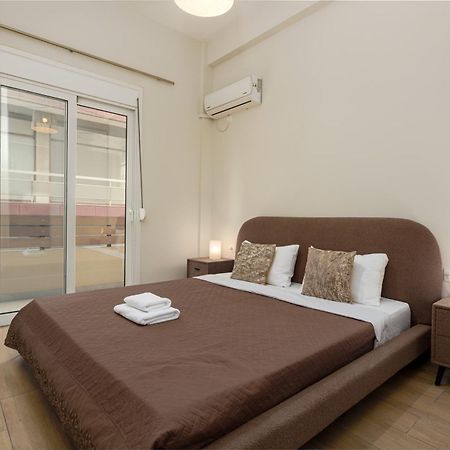 Cozy New Apartment Nearby Metro Atina Dış mekan fotoğraf