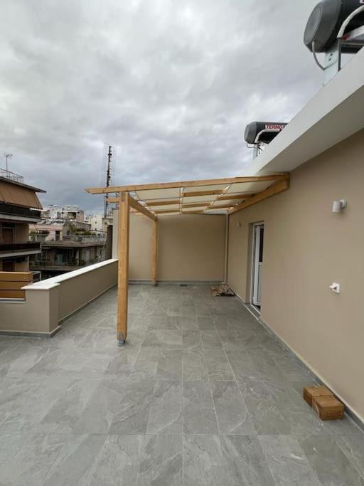 Cozy New Apartment Nearby Metro Atina Dış mekan fotoğraf