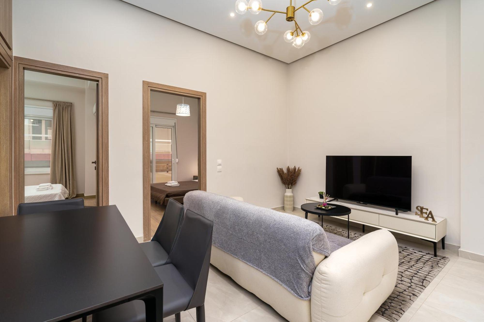Cozy New Apartment Nearby Metro Atina Dış mekan fotoğraf